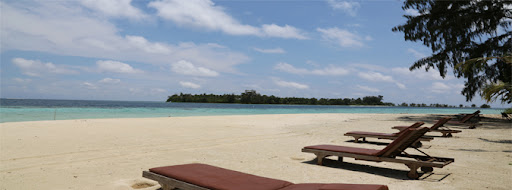 Pulau Pelangi1